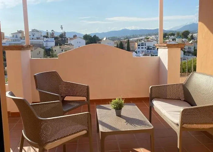 Atico En Con Vistas Espectaculares Нерха