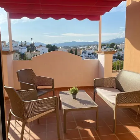Апартаменты Atico En Con Vistas Espectaculares Нерха